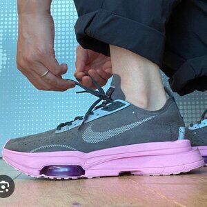 Nike Air Zoom-Type Hyper Pink Sneakers Men’s 9 Excellent Condition